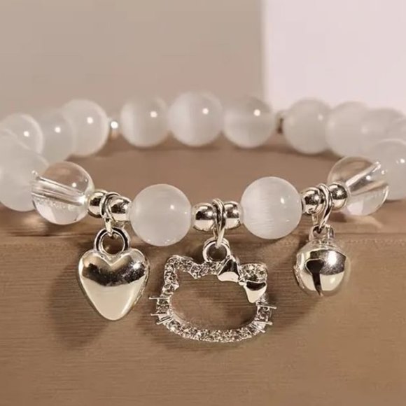 Hello kitty bracelet - Picture 1 of 3